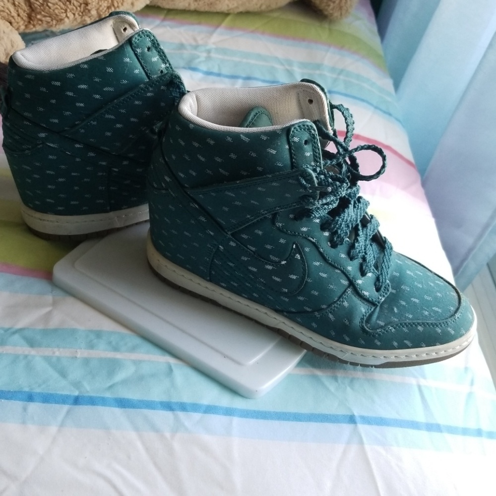 Nike Women sneakers